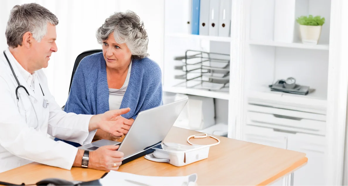 Cuándo llevar a un adulto mayor a urgencias